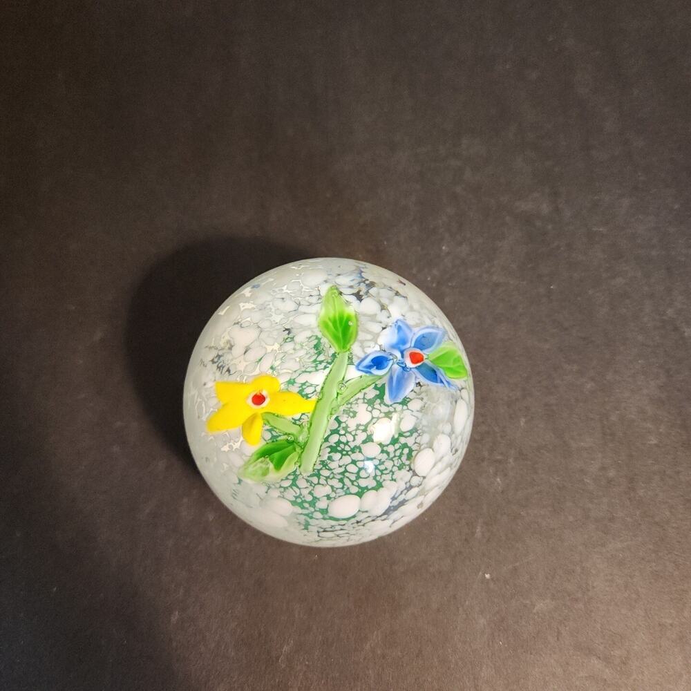 Vtg Art Glass Yellow Blue Flowers Snow Globe 2.5" Paperweight